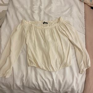 White brandy Melville off the shoulder crop too